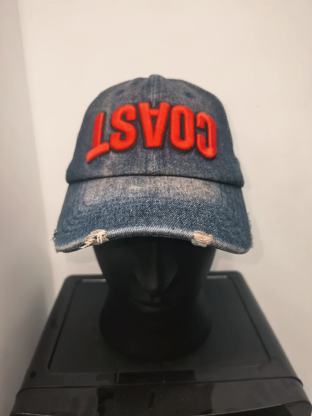 Raised lettering & distressed finish — Front view
